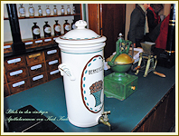 Blick in den einstigen Apothekenraum von Carl Kade